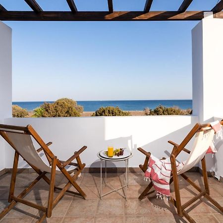 The "Perfect Beach House" Villa Lakhania Eksteriør billede