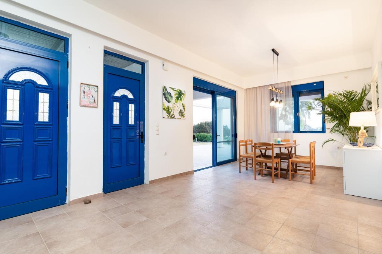 The "Perfect Beach House" Villa Lakhania Eksteriør billede